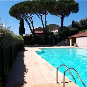  Appartement Maison 30 M2 + Piscine - Golfe De Saint Tropez